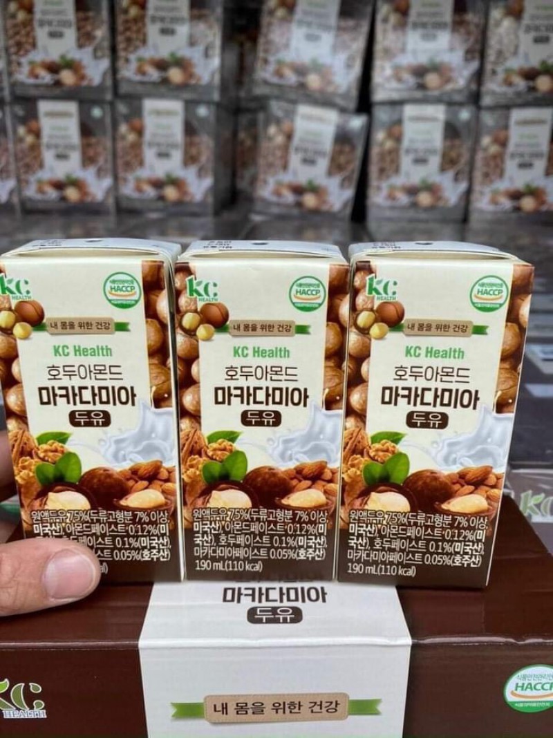 Sữa hạt Maccadamia óc chó hạnh nhân