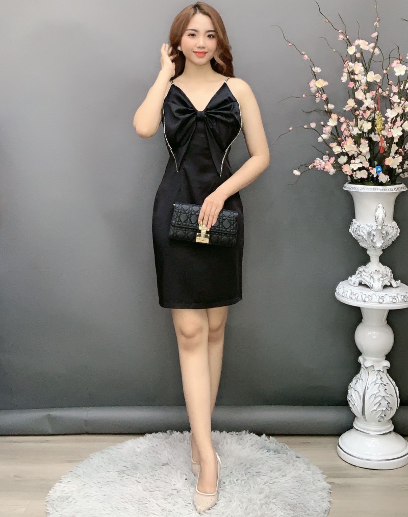 ĐẦM THIẾT KẾ NƠ BƯỚM VIỀN ĐÁ 2 DÂY -