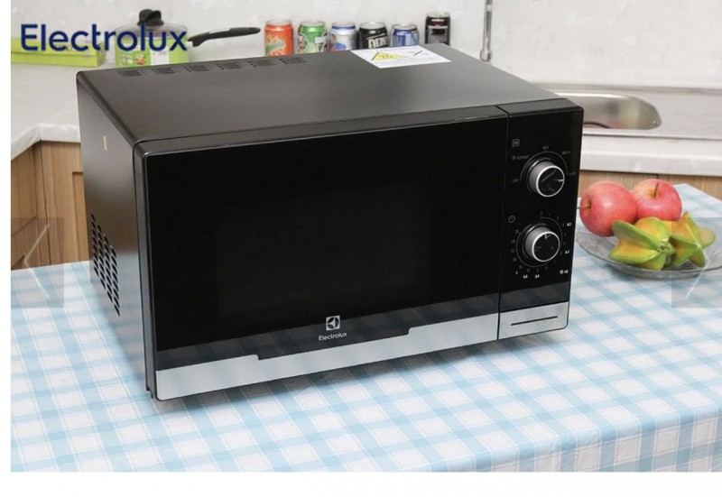 Lò vi sóng Electrolux (23l)