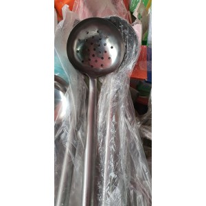 Muôi xào đại ( muôi thủng)
