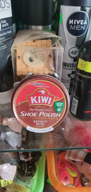 Xi đánh giầy KIWI nâu
