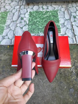 Giày nữ ROSE 99