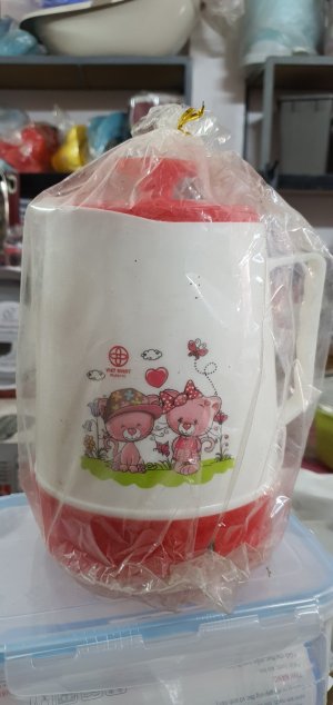 Bình nước nhựa