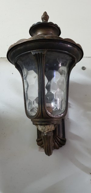 Đèn treo tường