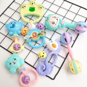Đồ chơi xúc xắc cho bé yêu