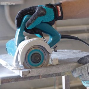 Máy cắt gạch makita +dao cát