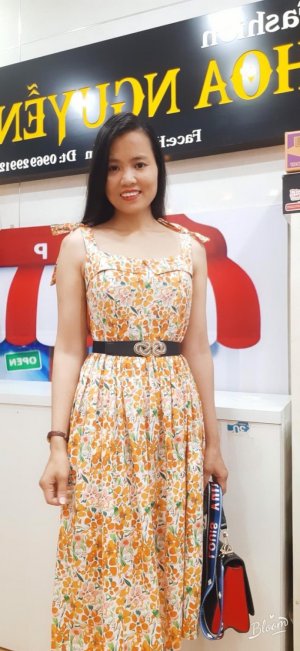 Đầm hoa