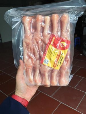 CHÂN GÀ RÚT XƯƠNG