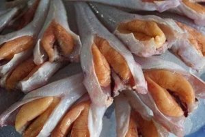 CÁ CHAI TRỨNG CHUẨN QUẢNG NINH
