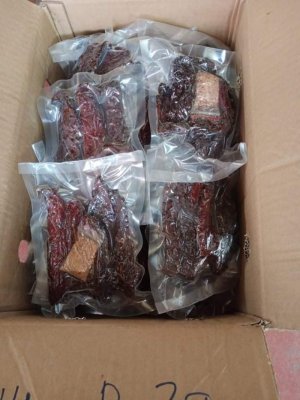 Thịt lợn sấy khô ( Đặc sản Mộc Châu, Sơn La)