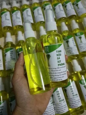 TINH DẦU SẢ XỊT PHÒNG