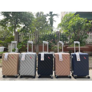 Vali nhựa hàng đẹp (cỡ số 3)