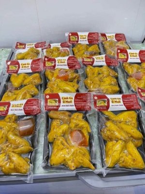 CÁNH GÀ Ủ MUỐI HOA TIÊU