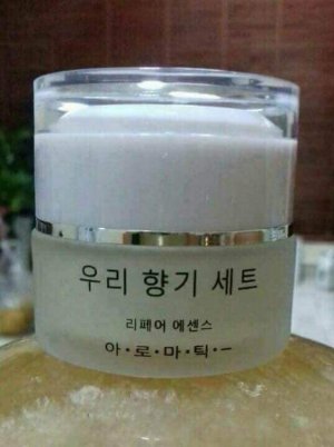 ??KEM DƯỠNG DA THẢI ĐỘC JEWEL??