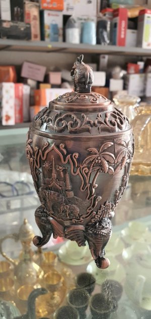 Gạt tàn thuốc lá hình lư hương