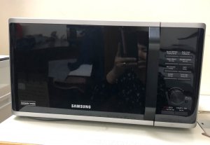 Lò vi sóng có nướng samsung