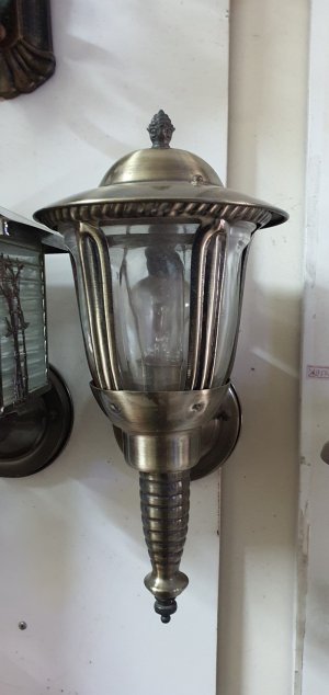 Đèn treo tường