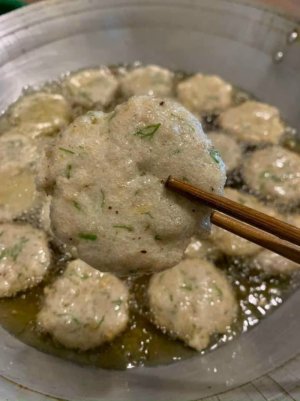 CHẢ CÁ THÁC LÁT