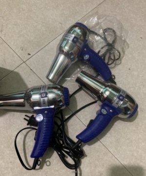 Máy sấy tóc
