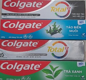KEM ĐÁNH RĂNG COLGATE