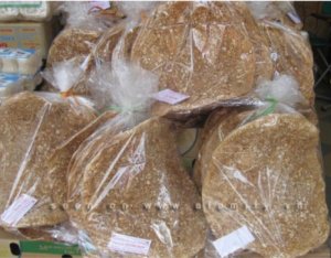 COMBO ĐẶC SẢN BÁNH ĐA VÀ QUÀ TẶNG TINH DẦU THẦN TÀI