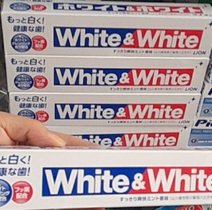 KEM ĐÁNH RĂNG WHITE & WHITE LION NHẬT BẢN