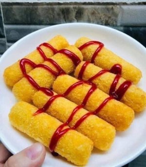 HOTDOG PHÔ MAI