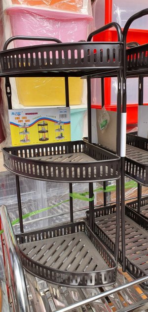 Kệ để gia vị hình tam giác 3 tầng