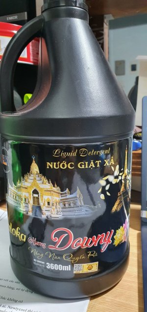 Nước giặt xả Haloka