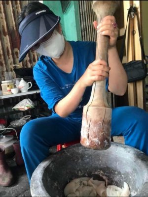 ??CHẢ MỰC GIÃ TAY QUẢNG NINH??