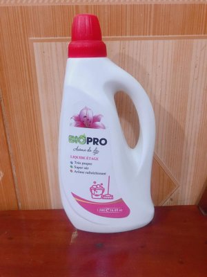 NƯỚC LAU SÀN HƯƠNG LY BIO PRO