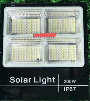 Đẻn năng lượng mặt trời solar 200w 4 khoang