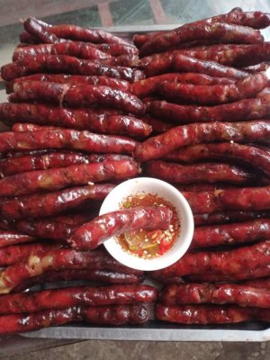 Lạp Sườn (  Đặc sản Mộc Châu, Sơn La)